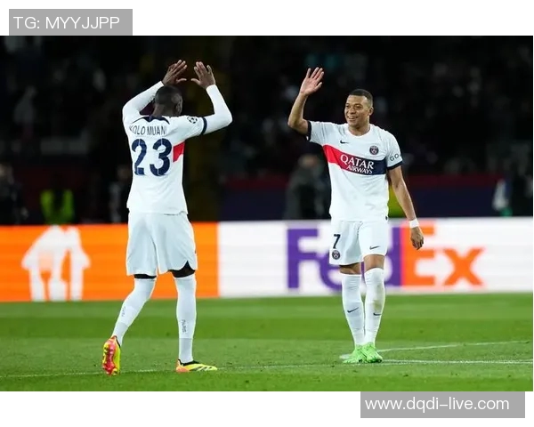 德甲激战：利物浦大胜巴黎圣日耳曼乌龙球成比赛转折点