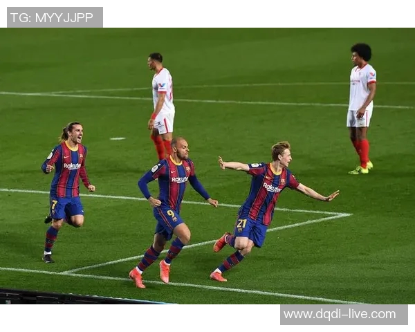 英超经典对决巴萨逆转皇马帽子戏法点燃全场激情 英超经典对决巴萨逆转皇马帽子戏法点燃全场激情