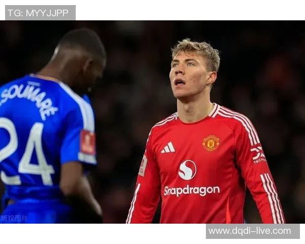 西甲精彩对决曼联逆转热刺引发争议判罚全场沸腾 西甲精彩对决曼联逆转热刺引发争议判罚全场沸腾