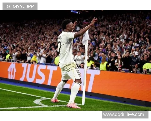 德甲冷门：本菲卡大胜莱比锡红牌事件引发全场热议